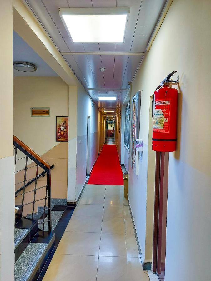קינשאסה Hotel Relax מראה חיצוני תמונה
