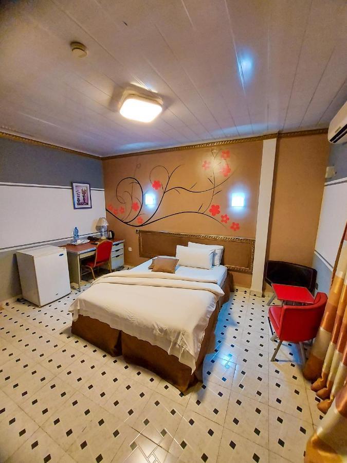 קינשאסה Hotel Relax מראה חיצוני תמונה
