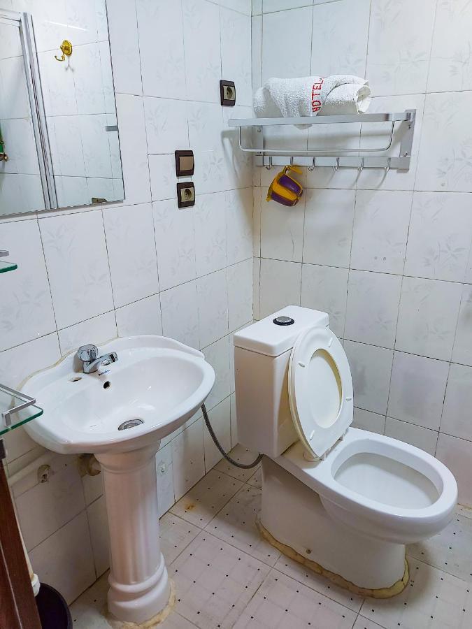 קינשאסה Hotel Relax מראה חיצוני תמונה