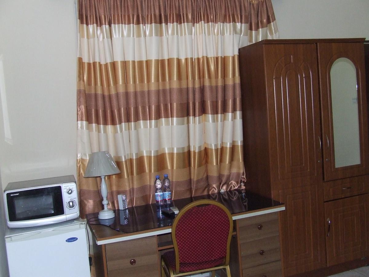 קינשאסה Hotel Relax מראה חיצוני תמונה